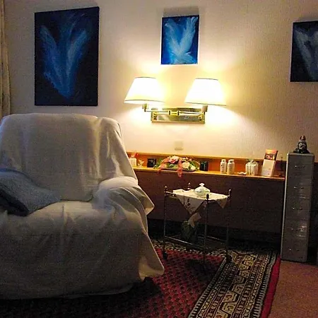 Olympia Hotel 3*